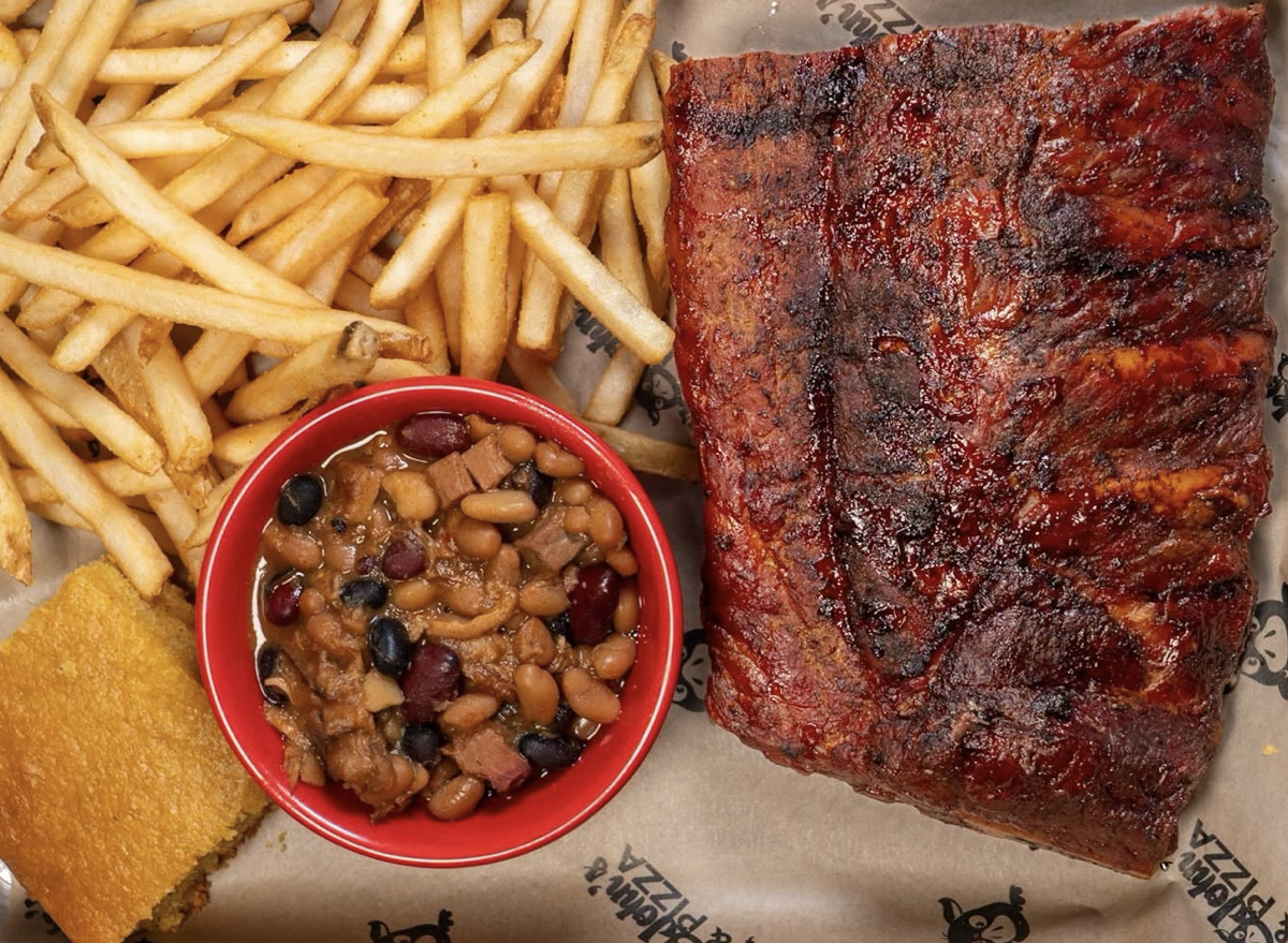 Five BBQ Chains Where Ribs and Garlic Bread Shine Equally