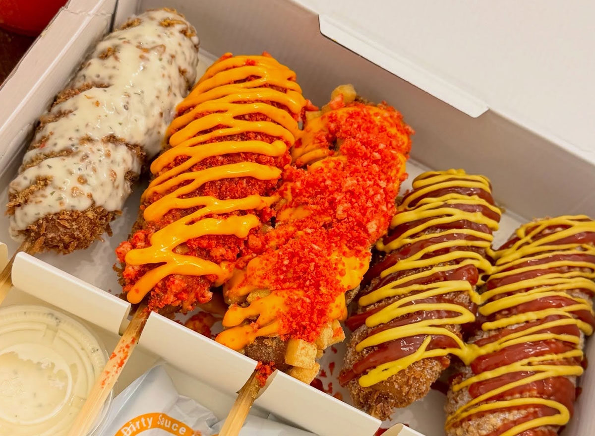 Six Top-Ranked Hot Dog Chains That Diners Keep Visiting